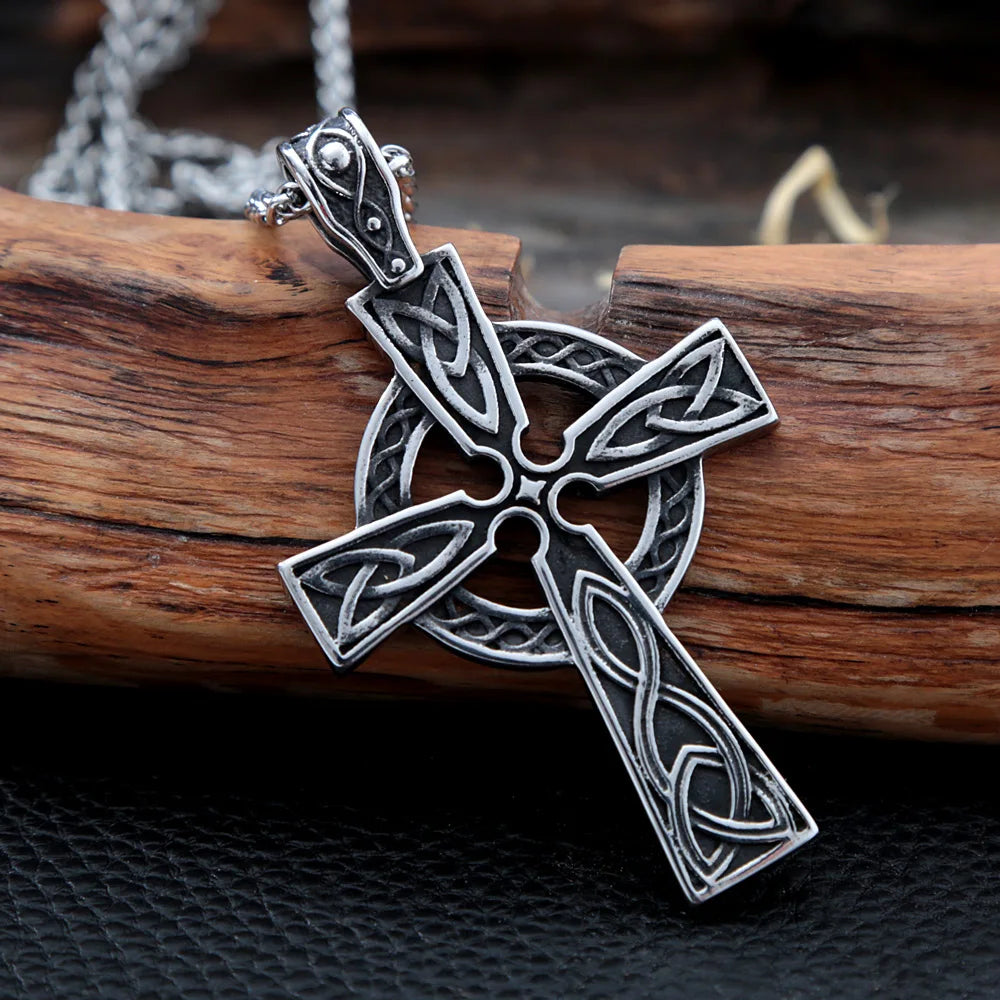 Mens Irish Celtic Knot Cross Pendant Necklace Stainless Steel Nordic Viking Necklace Ancient Talisman Pendant Jewelry Gift
