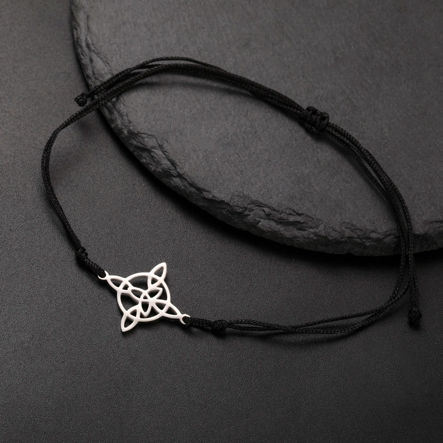 Irish Knot Bracelet